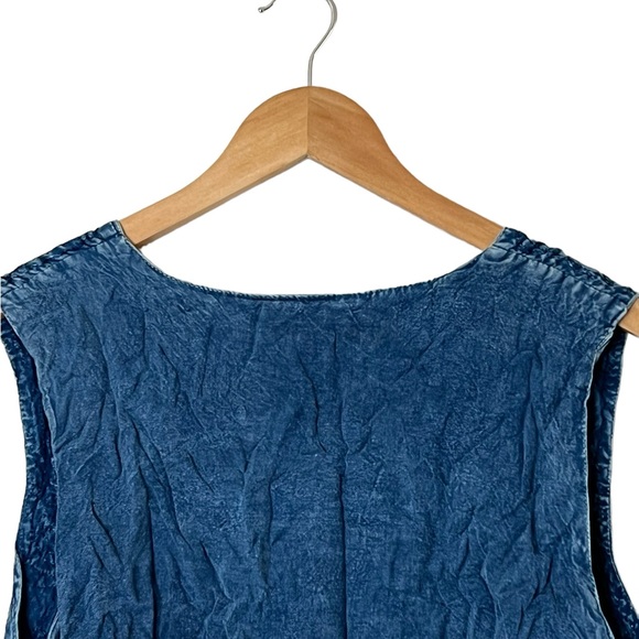 24 Karat | Vintage blue rayon v-neck button front vest tank top free size - Picture 8 of 9
